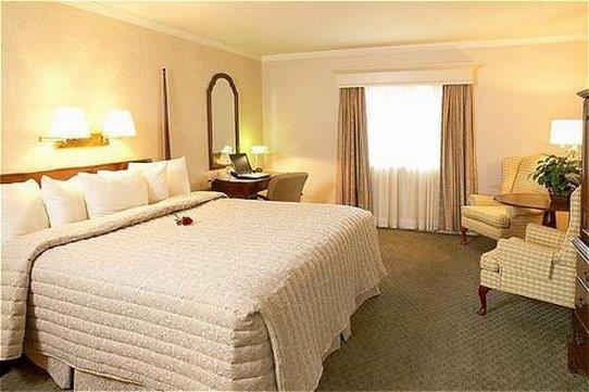The Inn At Reading Hotel & Conference Center Oda fotoğraf