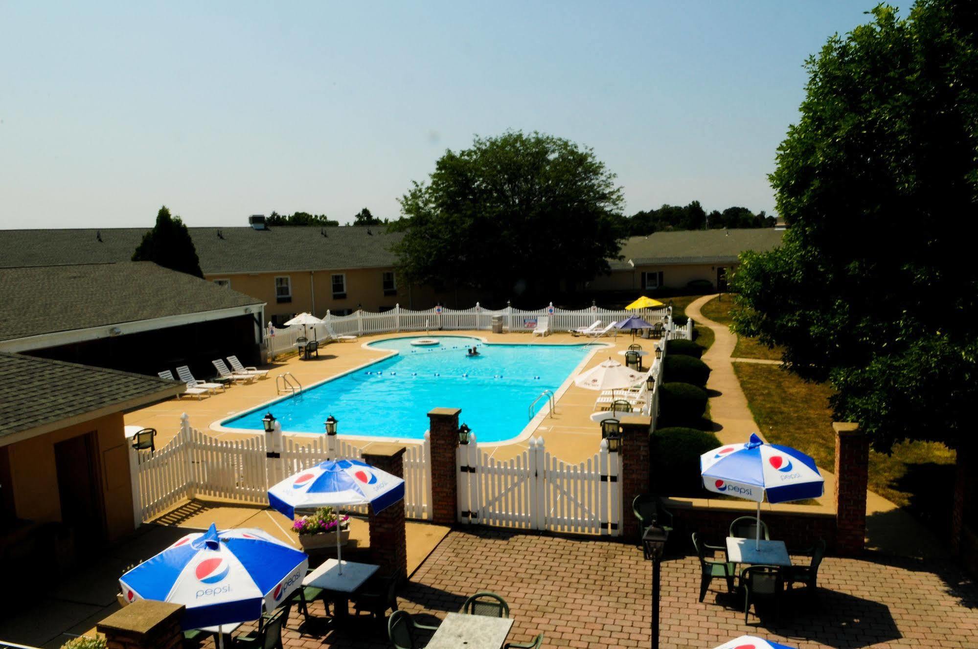 The Inn At Reading Hotel & Conference Center Dış mekan fotoğraf